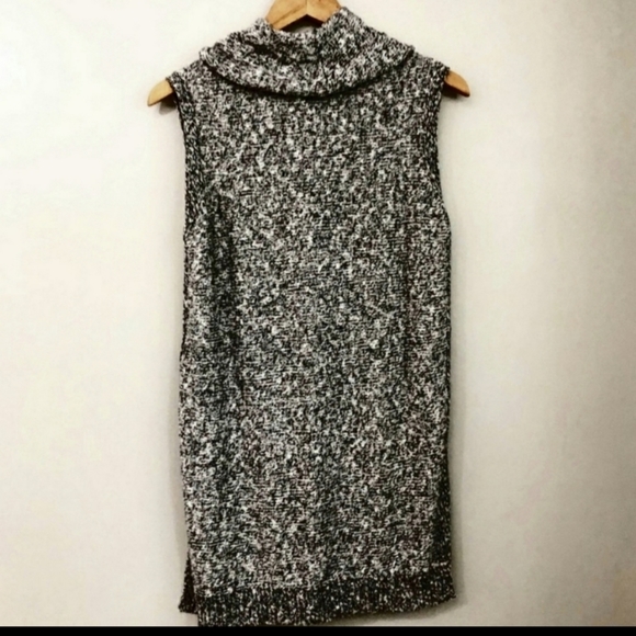 Vince Camuto Knit Cowl Neck Sweater Sleeveless Split Hem Marled Size Small NWT - Picture 4 of 13